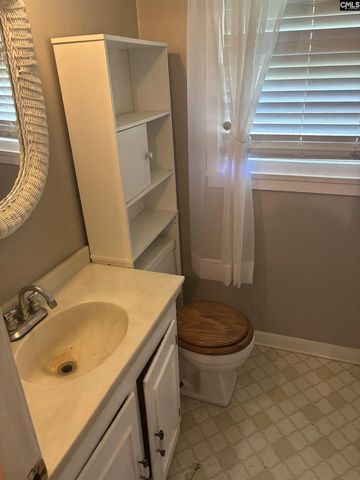 526 Rainbow Circle, West Columbia, SC 29170