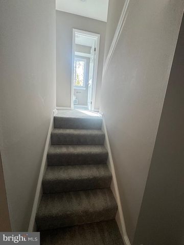 402 WARBURTON OAKS DR, Fort Washington, MD 20744