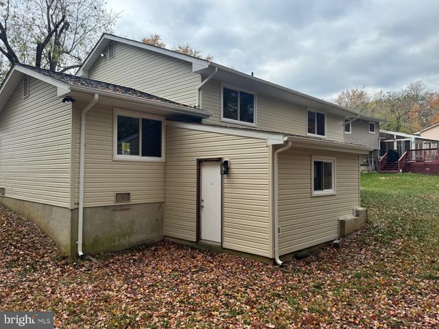 402 WARBURTON OAKS DR, Fort Washington, MD 20744