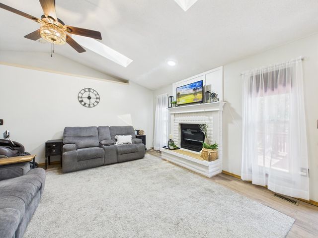 1700 E Southridge Cir, Derby, KS 67037