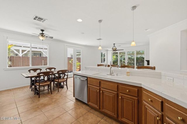 4855 Caminito Mirador, Camarillo, CA 93012