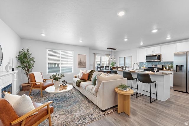 1204 W PATCHWORK DR, Santaquin, UT 84655