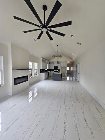 325 SE 19th Street, Oklahoma City, OK 73129