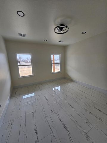 325 SE 19th Street, Oklahoma City, OK 73129