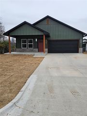 325 SE 19th Street, Oklahoma City, OK 73129