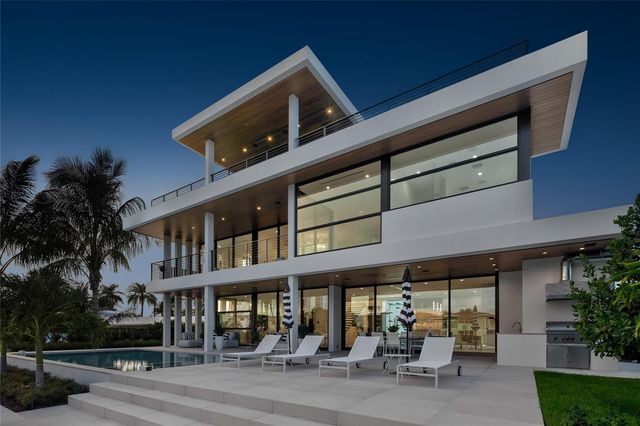 1500 SE 14th Street, Fort Lauderdale, FL 33316