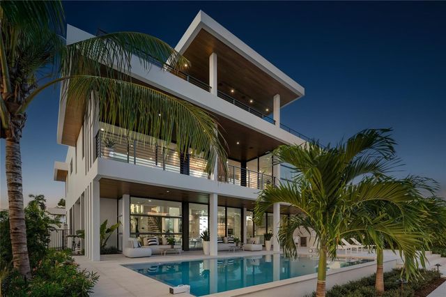 1500 SE 14th Street, Fort Lauderdale, FL 33316