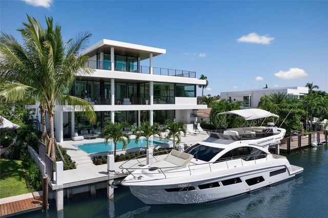 1500 SE 14th Street, Fort Lauderdale, FL 33316