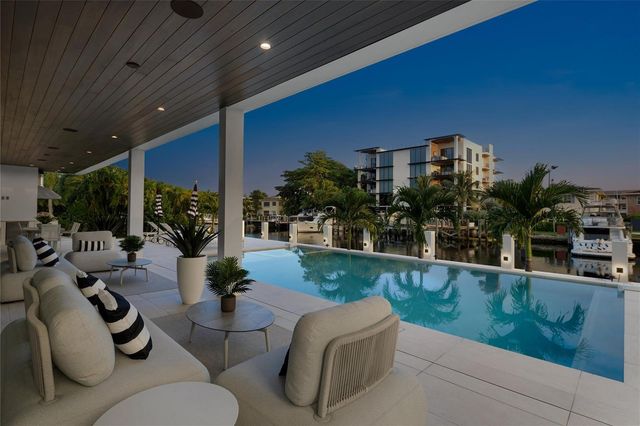 1500 SE 14th Street, Fort Lauderdale, FL 33316
