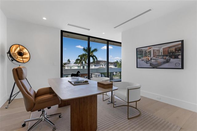 1500 SE 14th Street, Fort Lauderdale, FL 33316