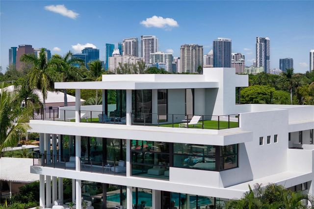 1500 SE 14th Street, Fort Lauderdale, FL 33316