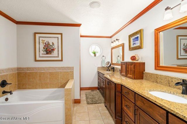 3606 W Loxton LOOP, Coeur D'alene, ID 83815
