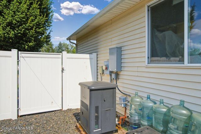 3606 W Loxton LOOP, Coeur D'alene, ID 83815