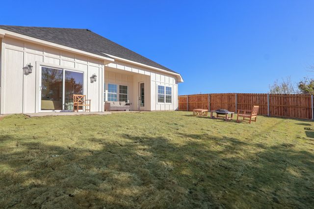 5221 Farnsworth Avenue, Fort Worth, TX 76107