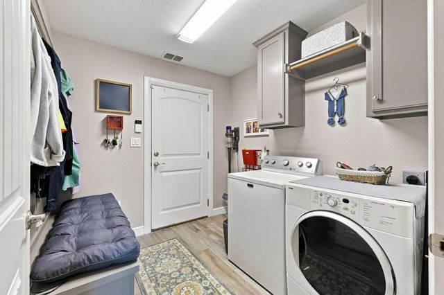 603 E Burks Street, Pilot Point, TX 76258