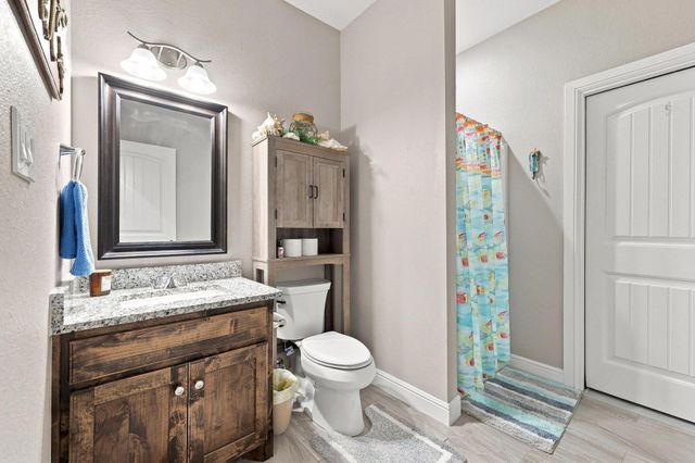 603 E Burks Street, Pilot Point, TX 76258