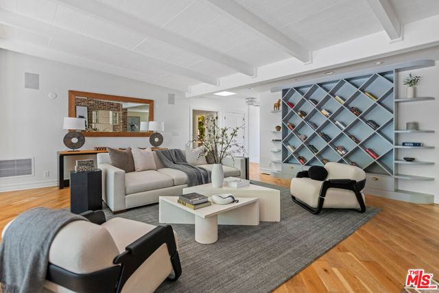 8045 Rayford Drive, Los Angeles, CA 90045