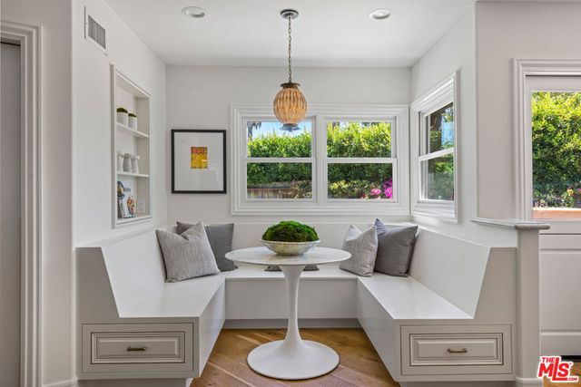8045 Rayford Drive, Los Angeles, CA 90045