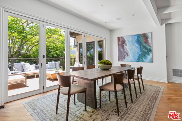 8045 Rayford Drive, Los Angeles, CA 90045