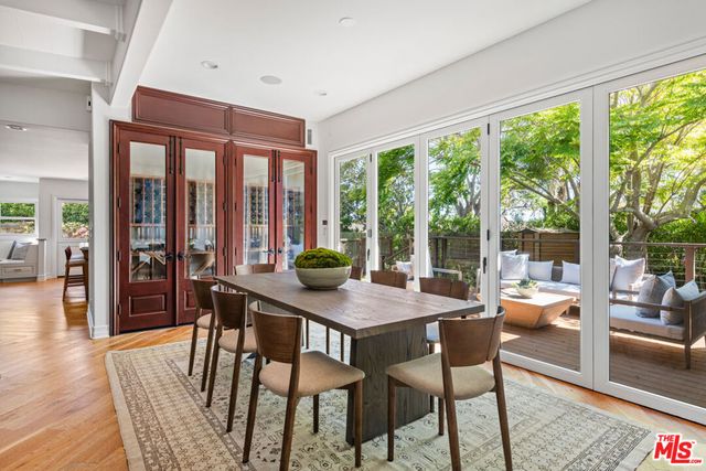 8045 Rayford Drive, Los Angeles, CA 90045