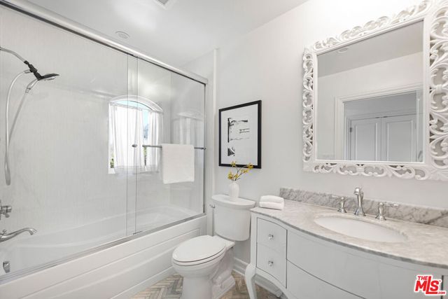 8045 Rayford Drive, Los Angeles, CA 90045