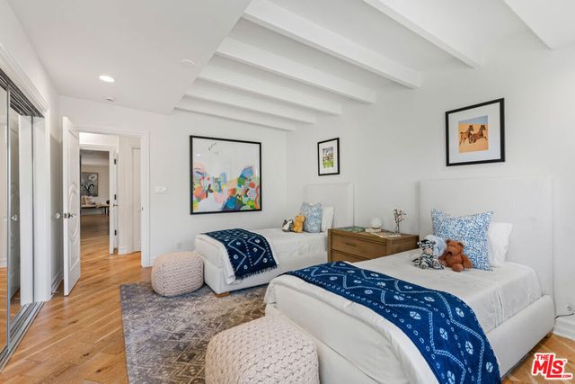 8045 Rayford Drive, Los Angeles, CA 90045