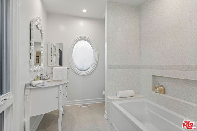 8045 Rayford Drive, Los Angeles, CA 90045