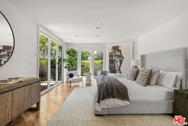 8045 Rayford Drive, Los Angeles, CA 90045