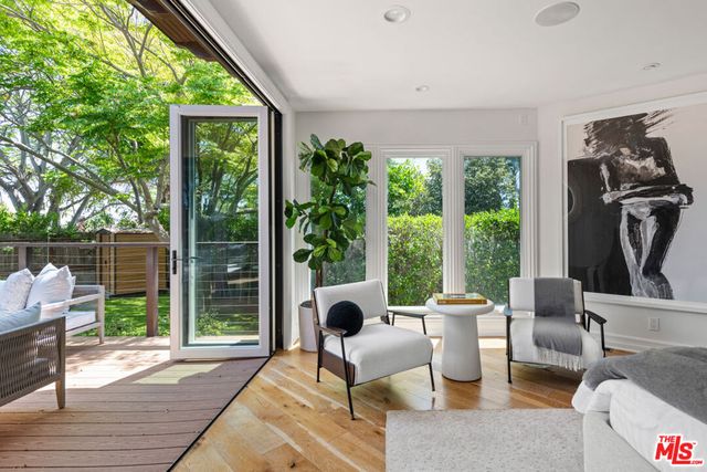 8045 Rayford Drive, Los Angeles, CA 90045