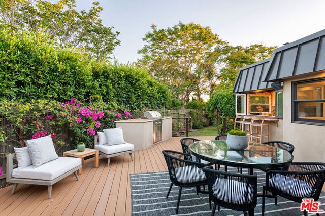 8045 Rayford Drive, Los Angeles, CA 90045