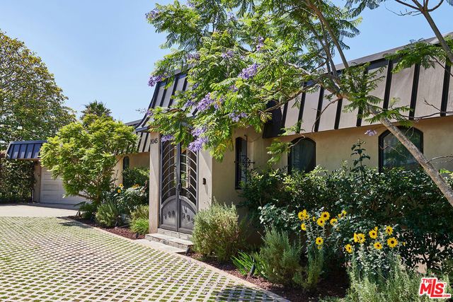 8045 Rayford Drive, Los Angeles, CA 90045