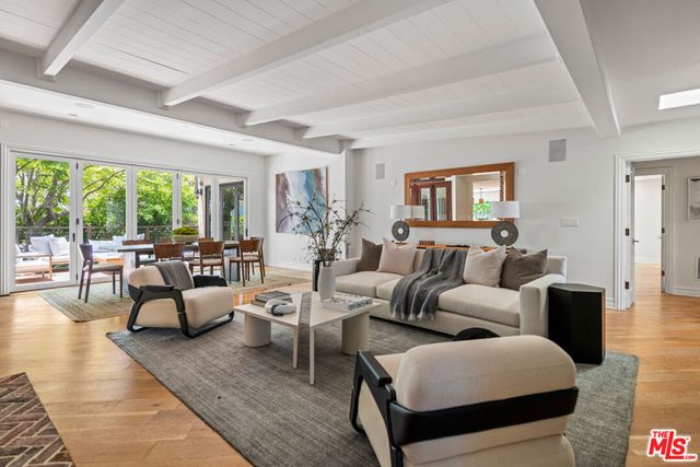 8045 Rayford Drive, Los Angeles, CA 90045