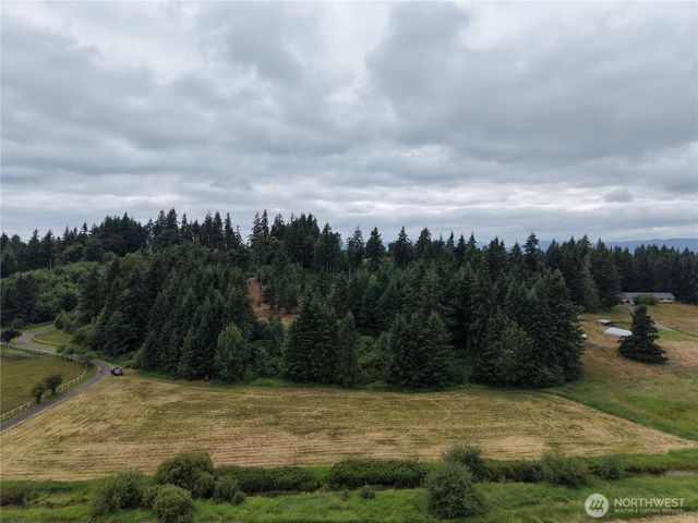 12345 Case Road SW, Olympia, WA 98512