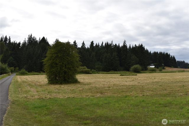 12345 Case Road SW, Olympia, WA 98512
