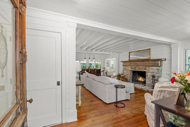 7 Tabby Lane, Isle Of Palms, SC 29451