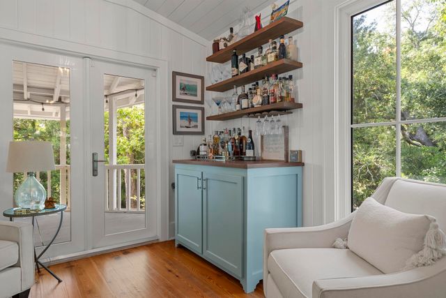 7 Tabby Lane, Isle Of Palms, SC 29451