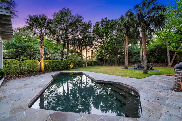 7 Tabby Lane, Isle Of Palms, SC 29451