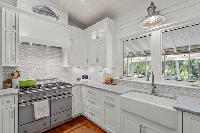 7 Tabby Lane, Isle Of Palms, SC 29451