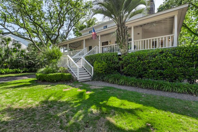 7 Tabby Lane, Isle Of Palms, SC 29451