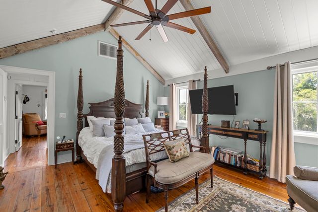 7 Tabby Lane, Isle Of Palms, SC 29451