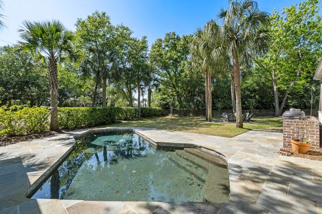 7 Tabby Lane, Isle Of Palms, SC 29451