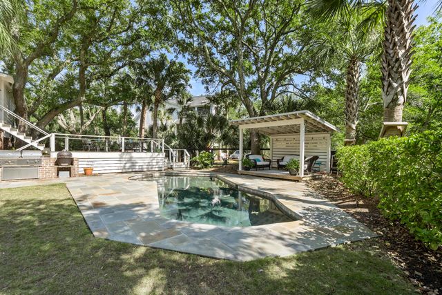 7 Tabby Lane, Isle Of Palms, SC 29451