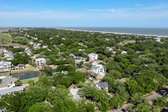 7 Tabby Lane, Isle Of Palms, SC 29451