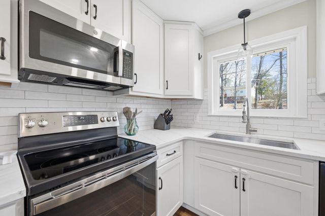 6422 Mill Stream Drive, Harrison, TN 37341