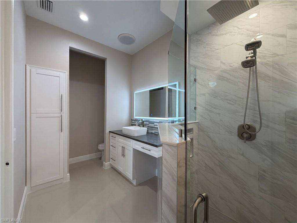 Image 14 of property listing at 2633 NW 24th ST, Cape Coral, FL 33993