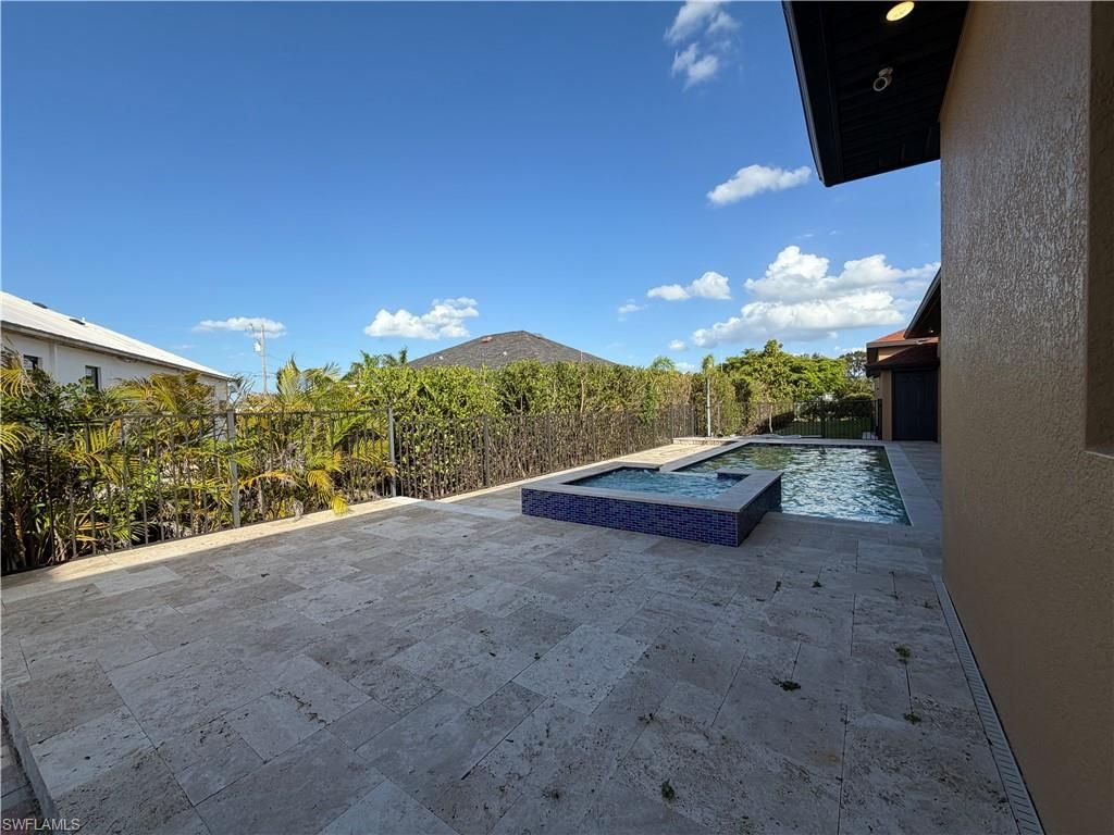 Image 16 of property listing at 2633 NW 24th ST, Cape Coral, FL 33993