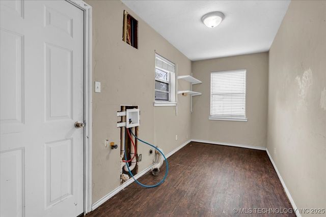 515 McCarley, Colbert, OK 74733