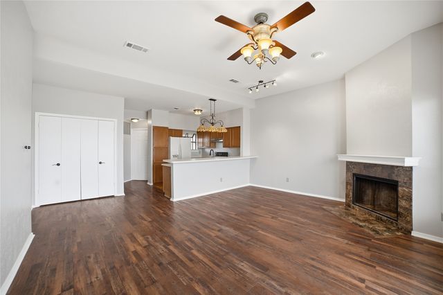 275 Henry M Chandler Drive, Rockwall, TX 75032