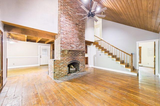 170 County Road 709 Road, Riceville, TN 37370