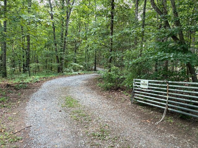 170 County Road 709 Road, Riceville, TN 37370